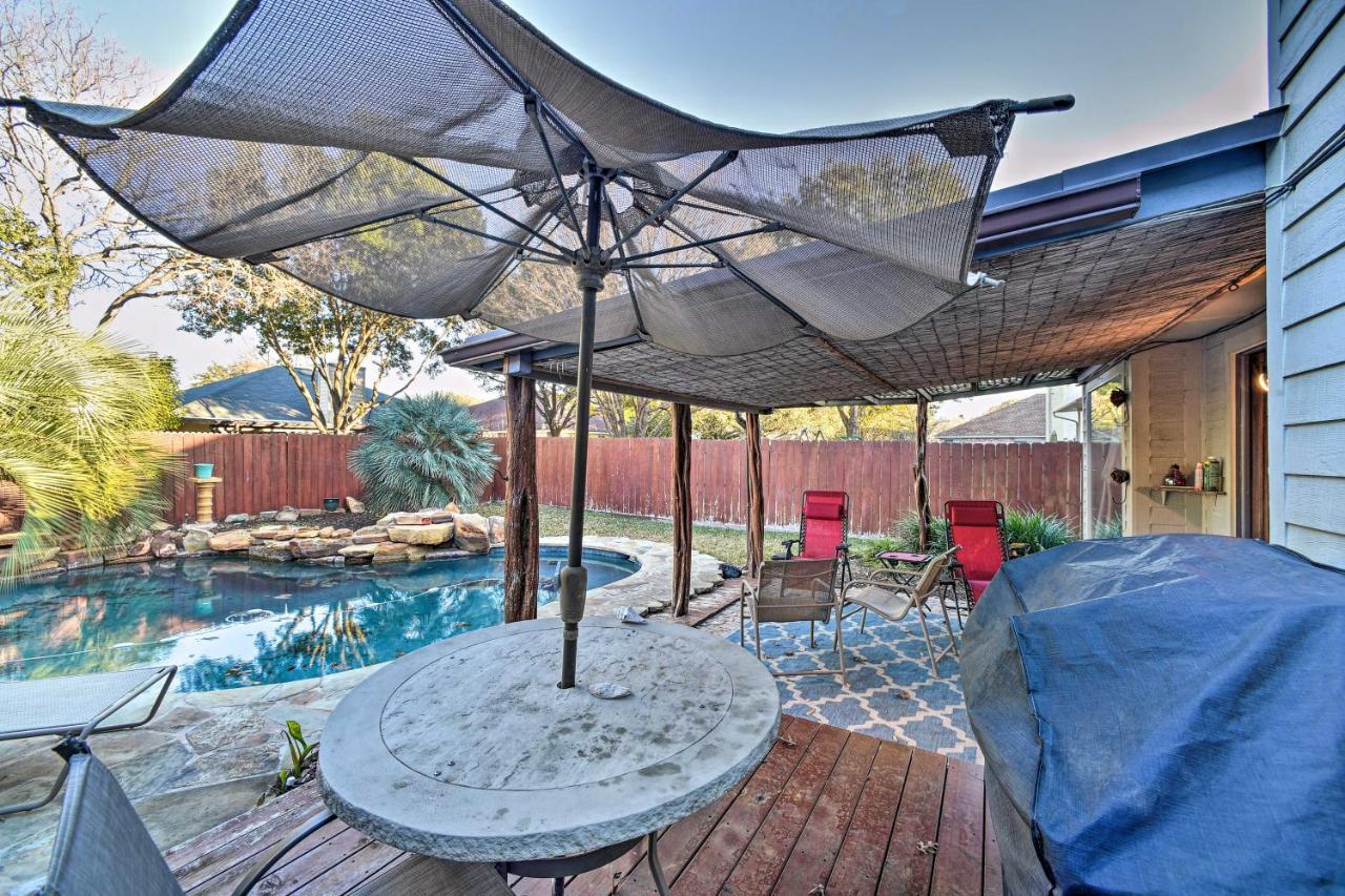 הוילה Peaceful San Antonio Oasis With Private Pool And Grill מראה חיצוני תמונה