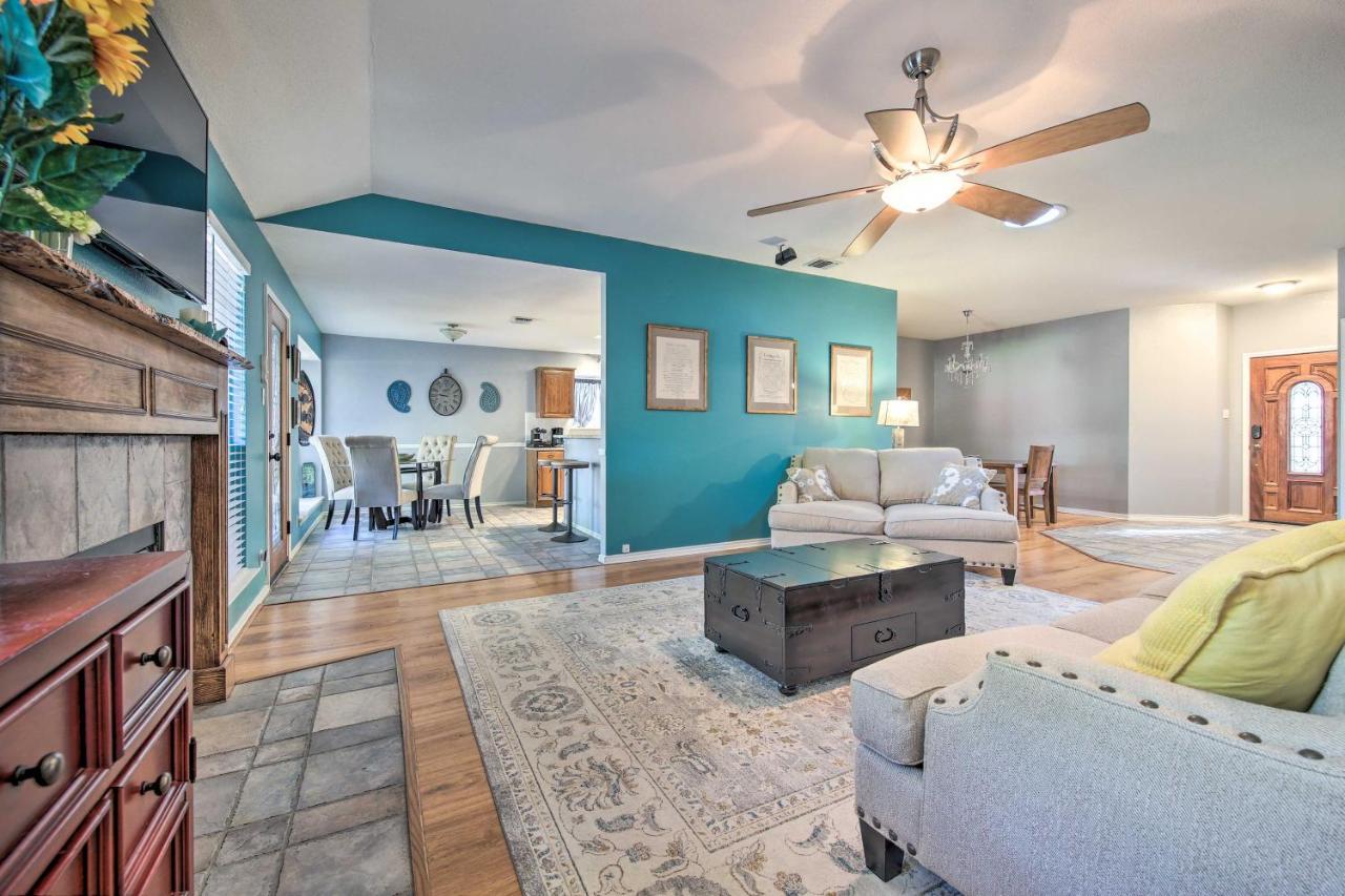 הוילה Peaceful San Antonio Oasis With Private Pool And Grill מראה חיצוני תמונה